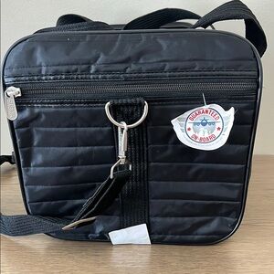 Medium Sherpa Soft Sided Animal Carrier Black